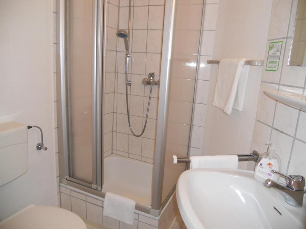 Pension Am Lieserpfad Manderscheid Ruang foto