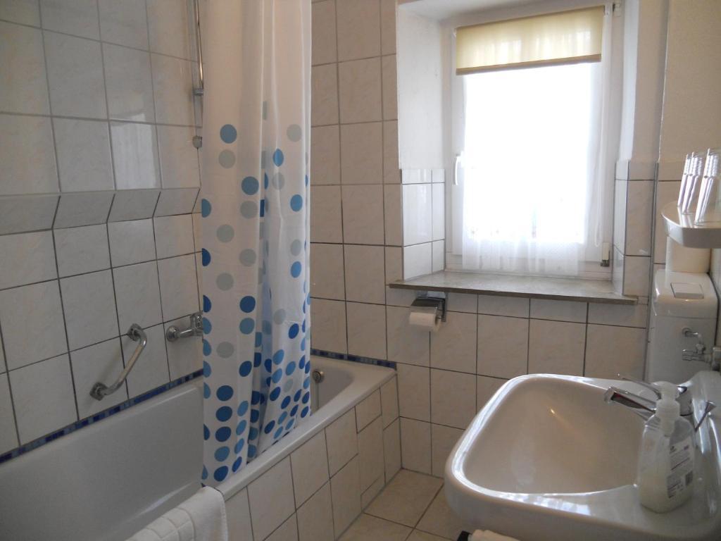 Pension Am Lieserpfad Manderscheid Ruang foto
