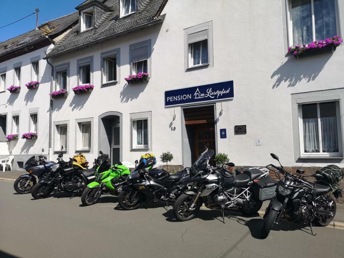 Pension Am Lieserpfad Manderscheid Bagian luar foto